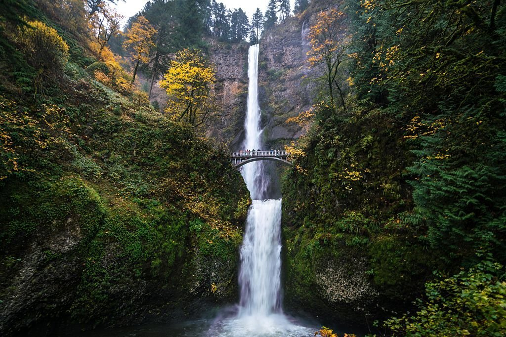 Multnomah Falls, best waterfalls in the US