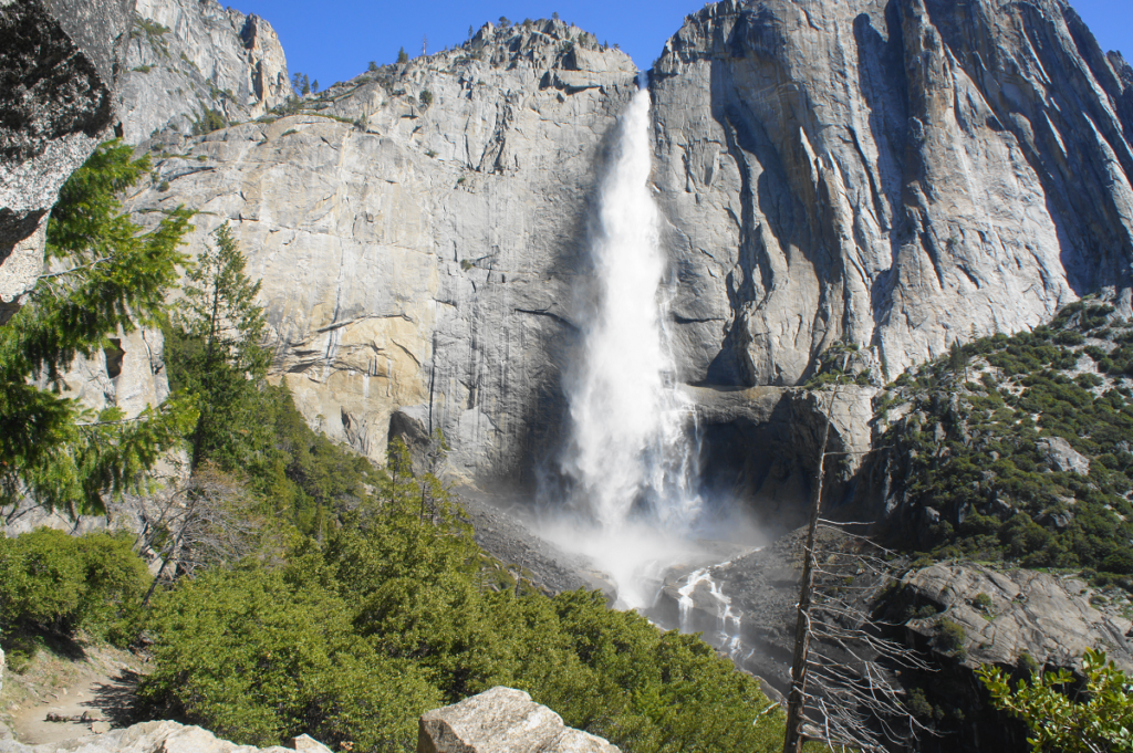 Yosemite Falls, must see waterfalls in the US