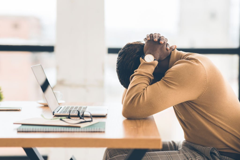 signs of burnout at work, burnout symptoms