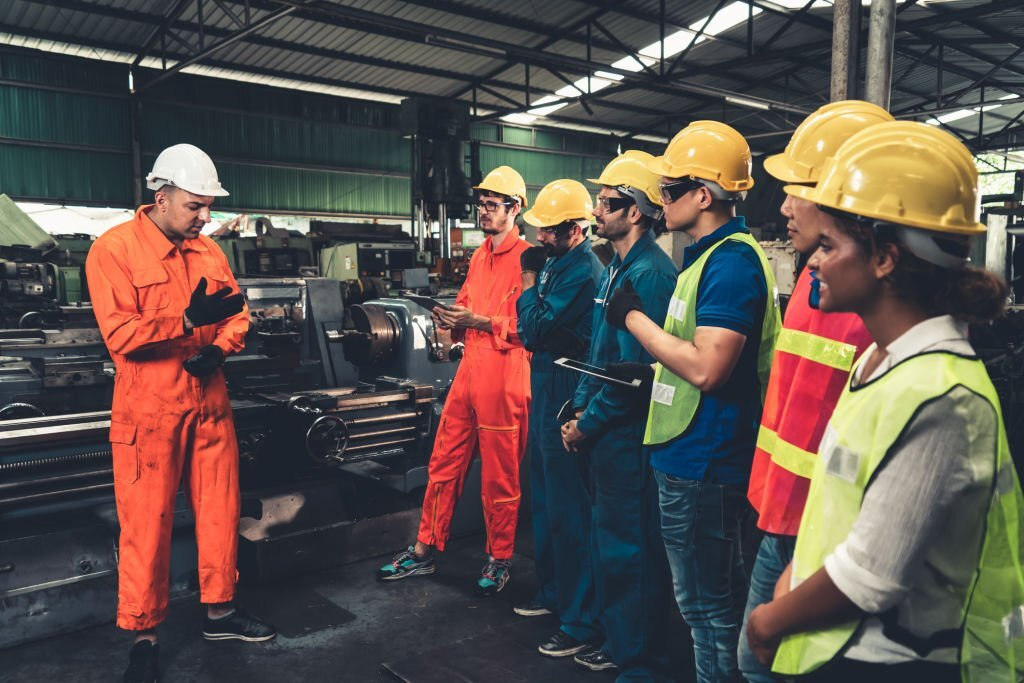 employee training, workplace safety meeting