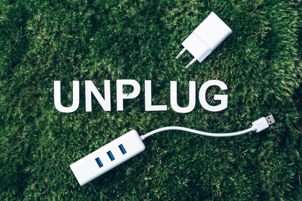 signs you need a digital detox, unplug from electronic devices