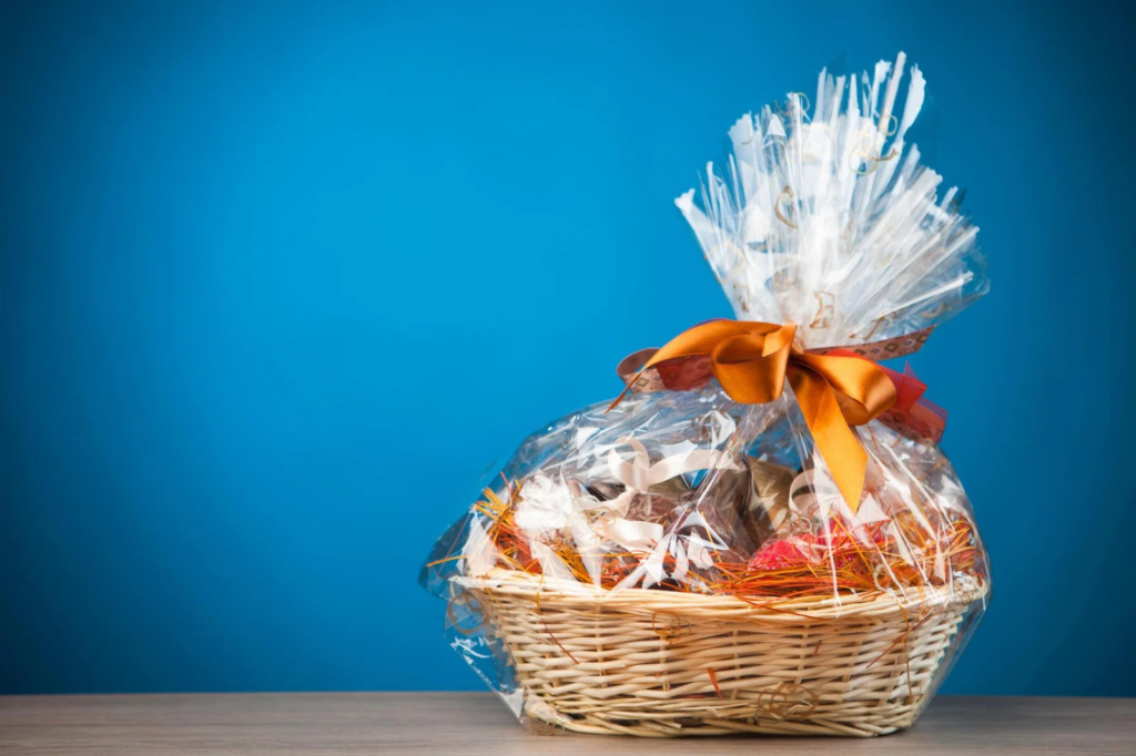 custom gift baskets, side hustles from home for introverts