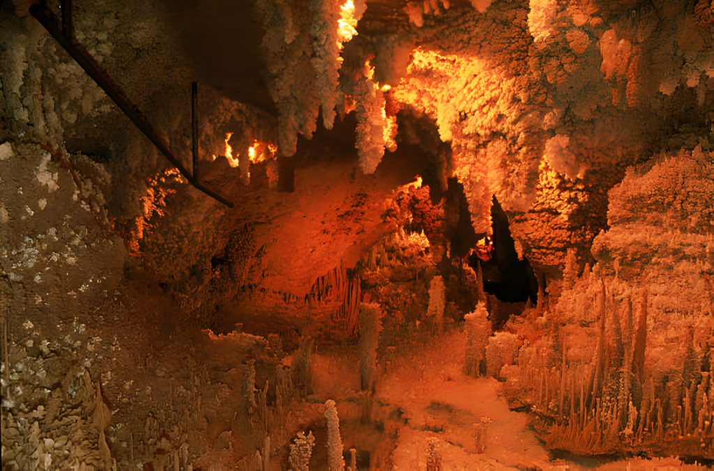 Caverns of Sonora, lesser-known places in Texas to visit